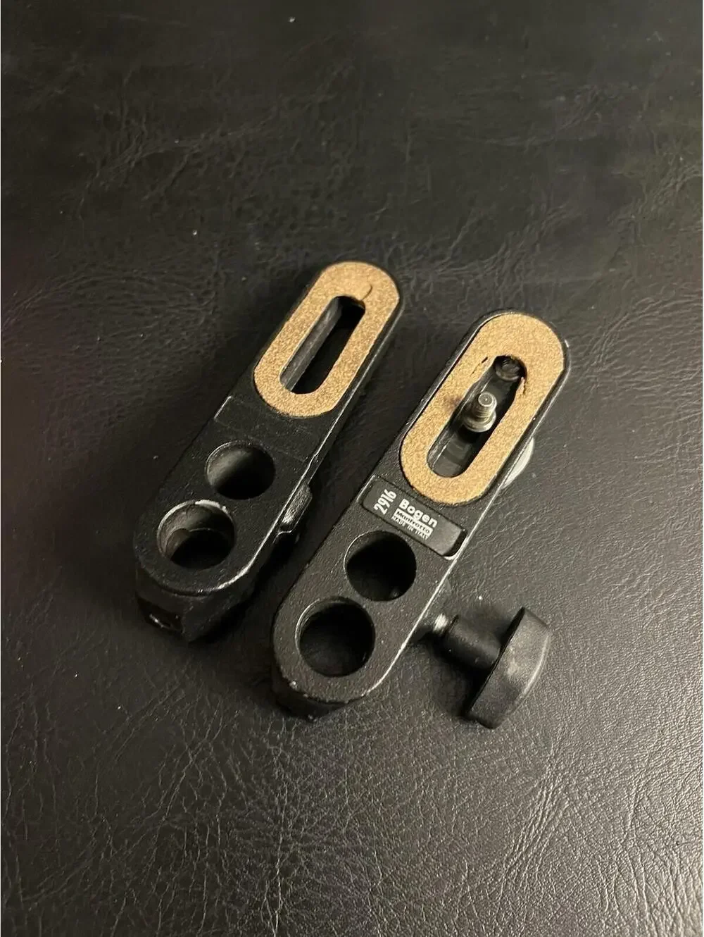 Lot of 2 MANFROTTO Bogen Universal Camera Mounting Bracket #2916 - Made in Italy